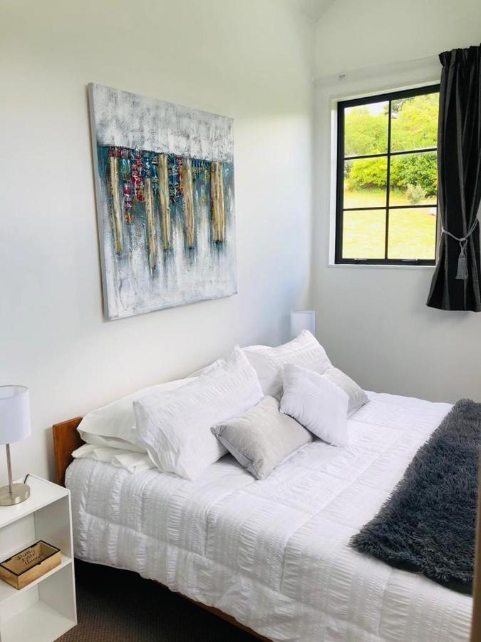 Spacious, Peaceful, Fully Equipped 1Br Apartment Upper Hutt Exterior photo
